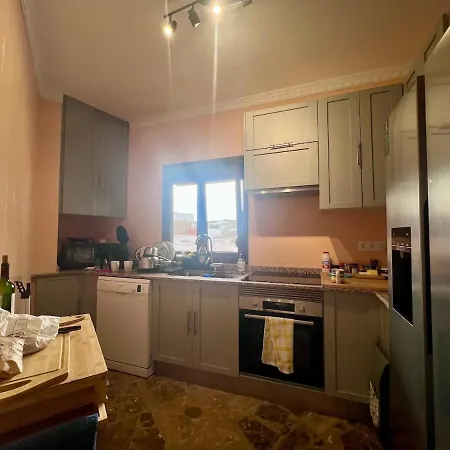 Renovated Townhouse Holiday home