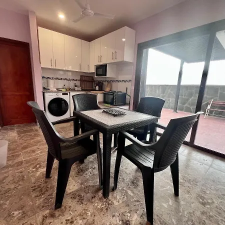 Renovated Townhouse Holiday home