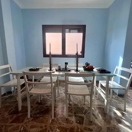 Renovated Townhouse Holiday home