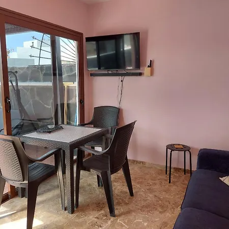 Renovated Townhouse Holiday home *