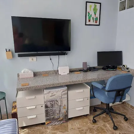 Holiday home Renovated Townhouse *